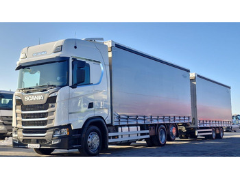 Plachtový nákladní auto SCANIA S 450