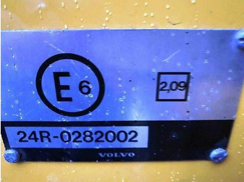 Autoplošina Volvo F 6 RAIL ROAD Platform Schienen TWO WAY: obrázek 2 Autoplošina Volvo F 6 RAIL ROAD Platform Schienen TWO WAY: obrázek 2