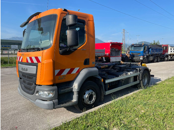 Hákový nosič kontejnerů DAF LF 280