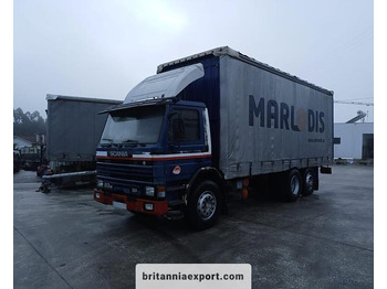Plachtový nákladní auto SCANIA P93