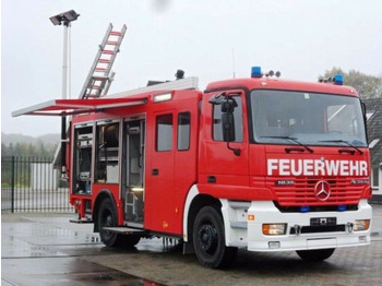 Hasičský vůz MERCEDES-BENZ Actros 1835