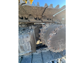Pásové rýpadlo KOMATSU PC360 LC 10: obrázek 3