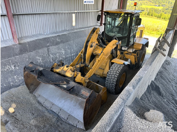 Kolový nakladač CATERPILLAR 930K