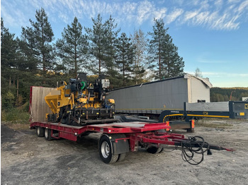 Finišér CATERPILLAR AP300
