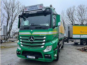 Cisternové vozidlo Mercedes Actros: obrázek 4