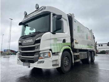 Vůz na odvoz odpadků SCANIA P 410