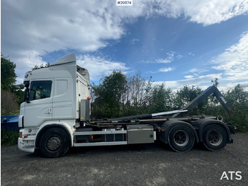Hákový nosič kontejnerů SCANIA R 560