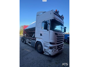 Skříňový nákladní auto SCANIA R 580