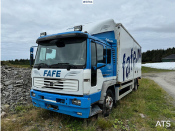 Skříňový nákladní auto VOLVO FL 220