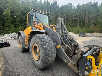 Kolový nakladač Volvo L110F: obrázek 4