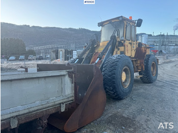 Kolový nakladač VOLVO L90