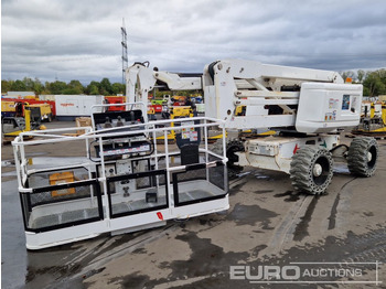 Pracovní plošina HAULOTTE