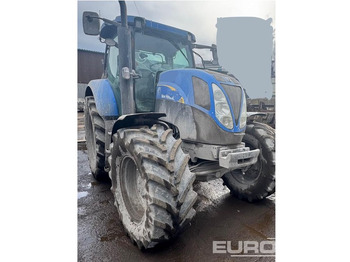 Traktor NEW HOLLAND T6000