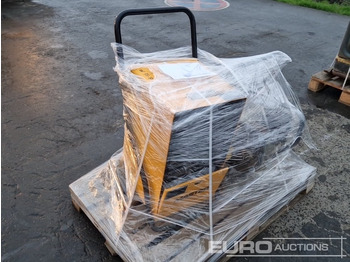 Vibrační deska Dynapac LF100: obrázek 4 Vibrační deska Dynapac LF100: obrázek 4