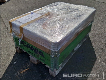 Náhradní díly pro Rýpadlo Pallet of Assorted, Bolts, Couplings, Brackets to suit Hitachi, Fuchs: obrázek 2
