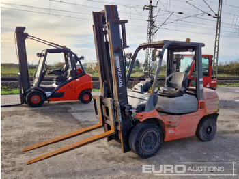 Vysokozdvižný vozík TOYOTA