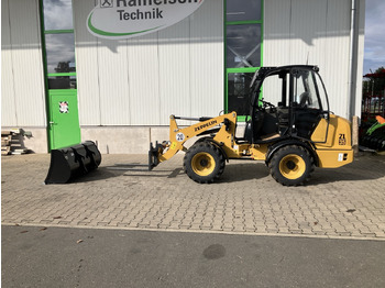 Kolový nakladač CATERPILLAR