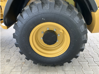 Nový Teleskopický kolový nakladač Caterpillar Zeppelin ZL60T: obrázek 5