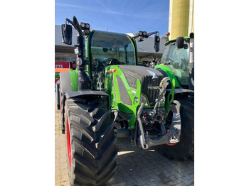 Traktor FENDT 516 Vario