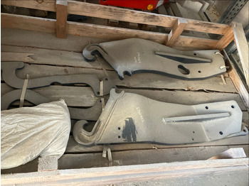 Čelní nakladač pro traktor STOLL