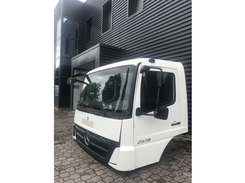 Kabina a interiér MERCEDES-BENZ Axor