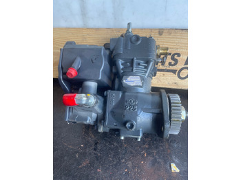 Motor a díly DAF