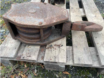Příslušenství pro Stavební technika TRIPLE SHEAVE PULLEY BLOCK AND HOOK: obrázek 2