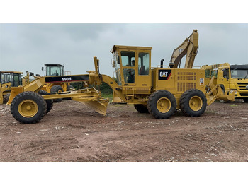Grejdr CATERPILLAR 140H