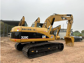 Pásové rýpadlo CATERPILLAR 320C: obrázek 2