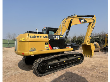 Pásové rýpadlo CATERPILLAR 320D2