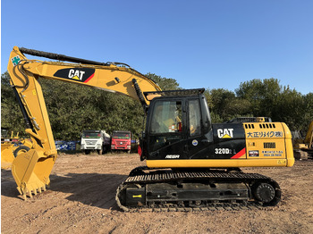 Pásové rýpadlo CATERPILLAR 330D2L