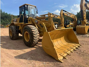Kolový nakladač CATERPILLAR 966H