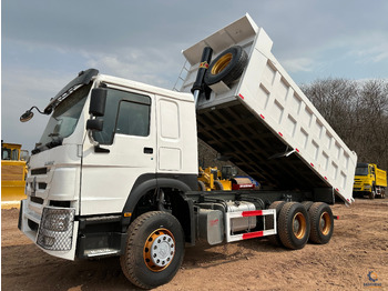 Sklápěč SINOTRUK HOWO