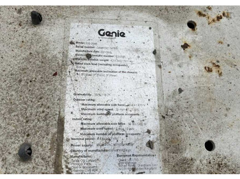 Nůžková plošina Genie GS-2046: obrázek 5