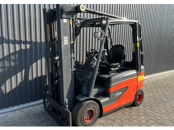 Elektrický vysokozdvižný vozík LINDE E20