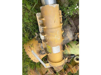 Dampr Caterpillar 769D -: obrázek 4