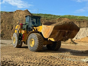 Nakladač CATERPILLAR 980M