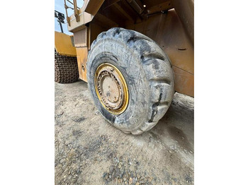 Nakladač Caterpillar 988H -: obrázek 5