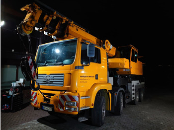 Auto s hydraulickou rukou MAN