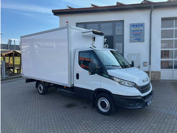 Chladící dodávka Iveco 35S14 A8 CNG Koffer *3-Sitze*Klima*Automatik* Iveco 35S14 A8 CNG Koffer *3-Sitze*Klima*Automatik*: obrázek 2 Chladící dodávka Iveco 35S14 A8 CNG Koffer *3-Sitze*Klima*Automatik* Iveco 35S14 A8 CNG Koffer *3-Sitze*Klima*Automatik*: obrázek 2