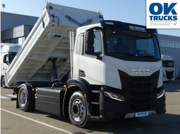 Sklápěč IVECO S-WAY