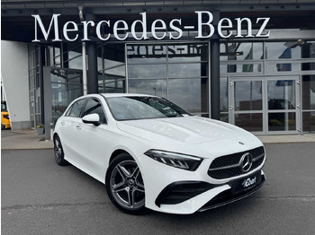 Sedan MERCEDES-BENZ