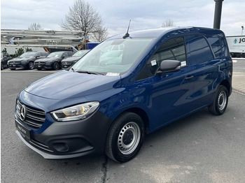 Malá dodávka Mercedes-Benz Citan 108 CDI Klima Mercedes-Benz Citan 108 CDI Klima: obrázek 3 Malá dodávka Mercedes-Benz Citan 108 CDI Klima Mercedes-Benz Citan 108 CDI Klima: obrázek 3