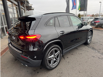 SUV Mercedes-Benz GLA 200 AMG+Pano+Distr+Ambiente+Multibeam+: obrázek 4
