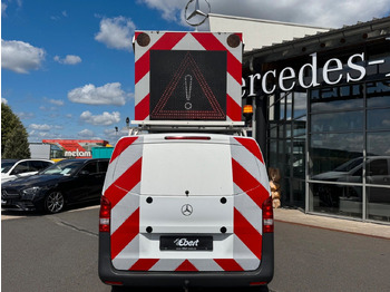 Mikrobus Mercedes-Benz Vito 111 CDI Tourer Begleitfahrzeug BF3+ / WVZ: obrázek 5