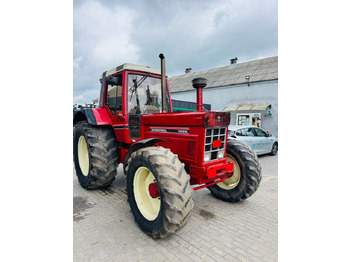 Traktor CASE IH 1255XL