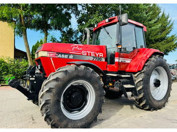 Traktor CASE IH Magnum 7220