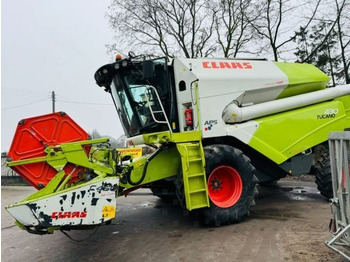 Sklízecí mlátička CLAAS Tucano 430