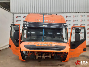 Kabina a interiér pro Nákladní auto Iveco Occ cabine compleet Iveco Stralis HI Way euro 6: obrázek 2 Kabina a interiér pro Nákladní auto Iveco Occ cabine compleet Iveco Stralis HI Way euro 6: obrázek 2