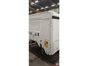 Kabina a interiér pro Nákladní auto Mercedes-Benz Occ cabine Mercedes Actros MP4: obrázek 3